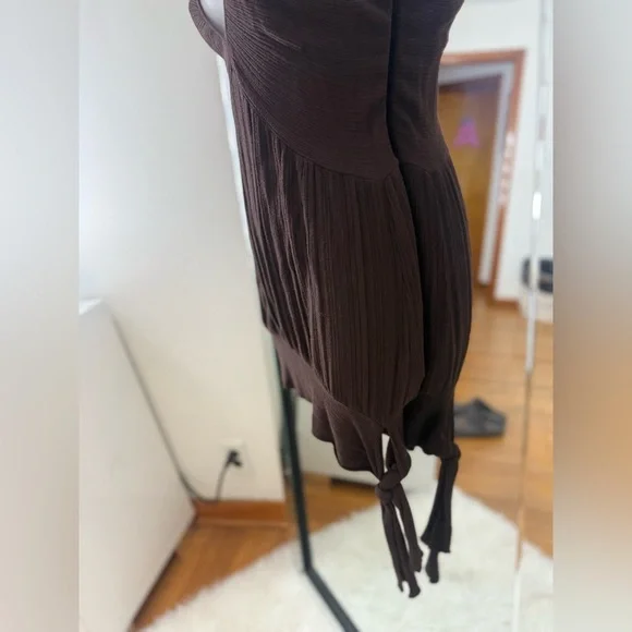 MaxMara short Elegant Brown Sleeveless top - Picture 5 of 9